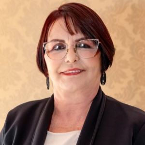 Aparecida Donizeti Estevam
